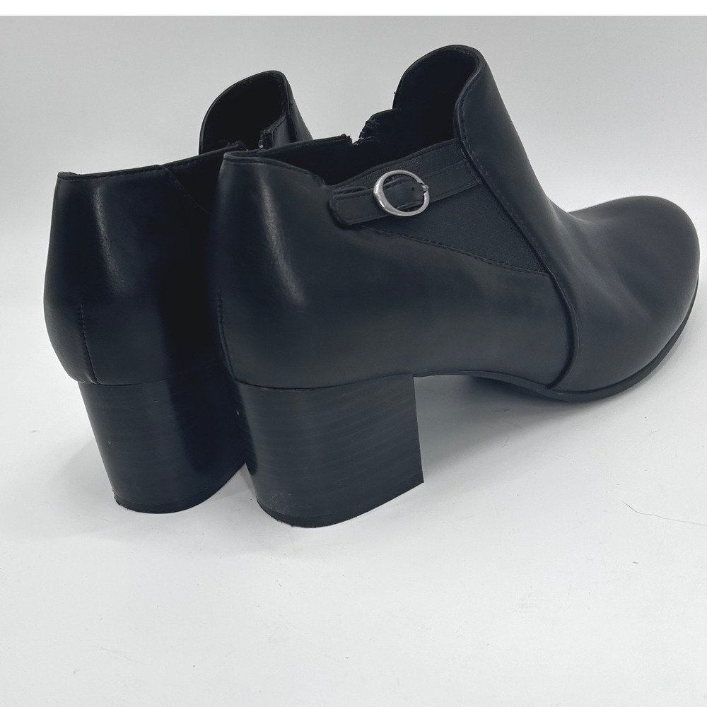 White Mountain Faux Leather Ankle Booties Black Buckle Heel Size 10W western - Picture 4 of 14